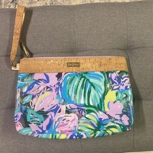 EUC Lilly Pulitzer clutch